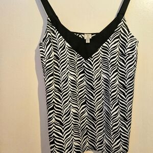 TRISTAN zebra print vneck strap tee